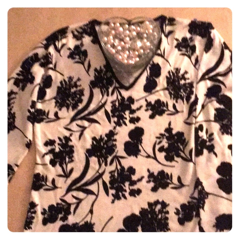 Peck & Peck Cashmere sweater